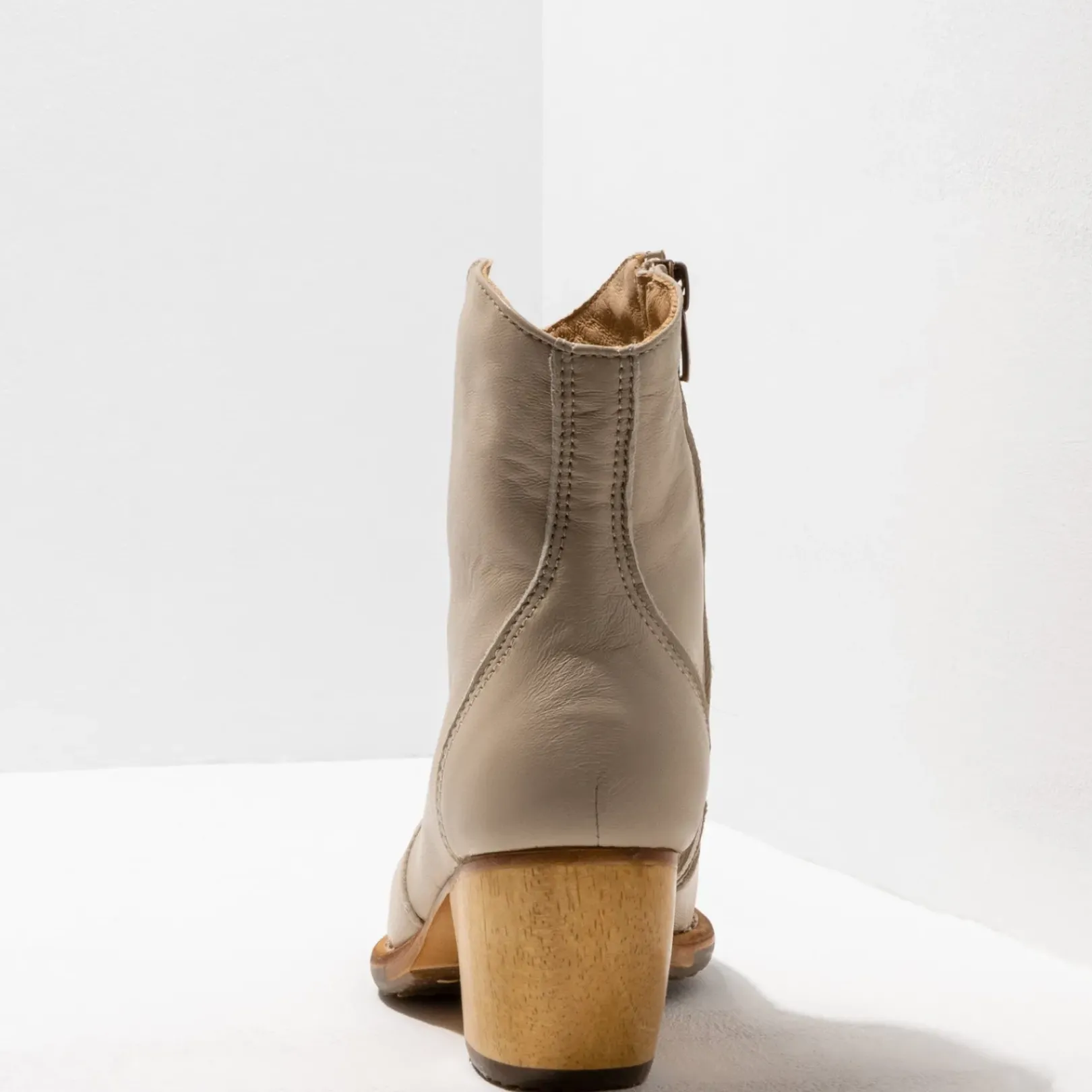 Femme Neosens 3096 Munson