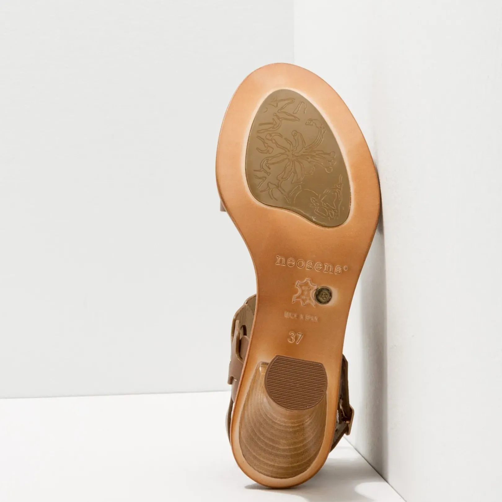 Femme Neosens 3204 Negreda