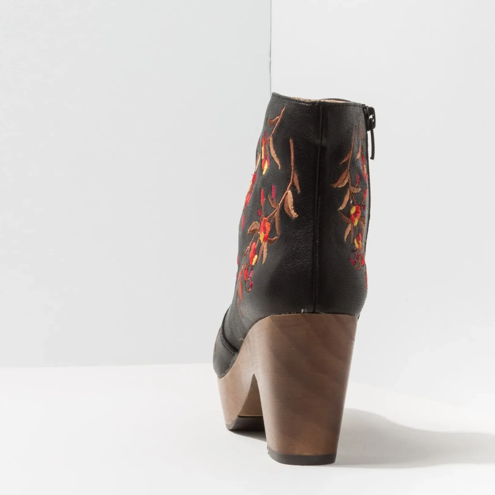 Femme Neosens 3261 St.Laurent