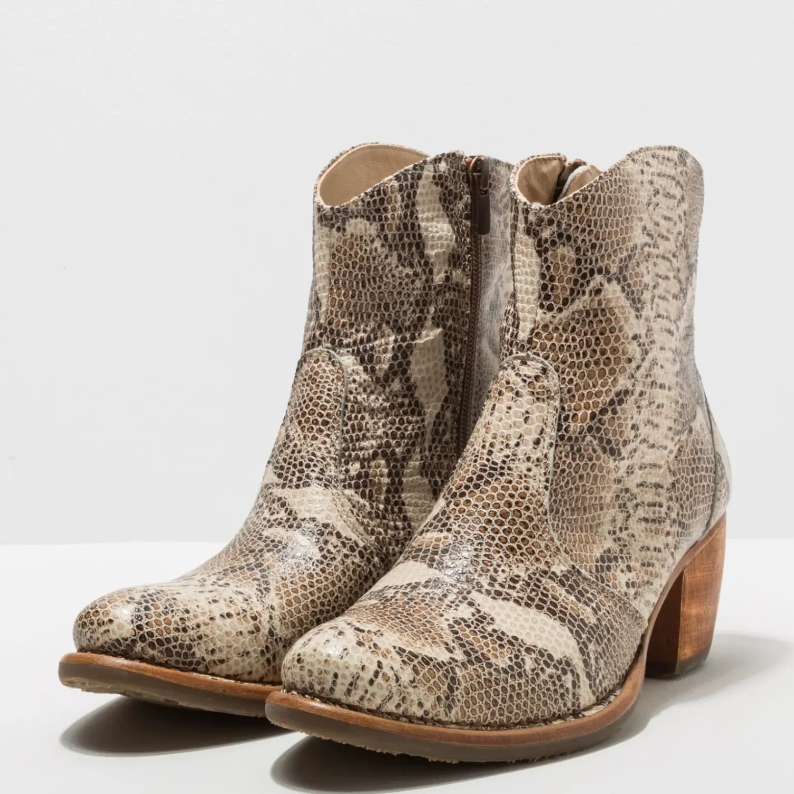 Femme Neosens 3096P Munson