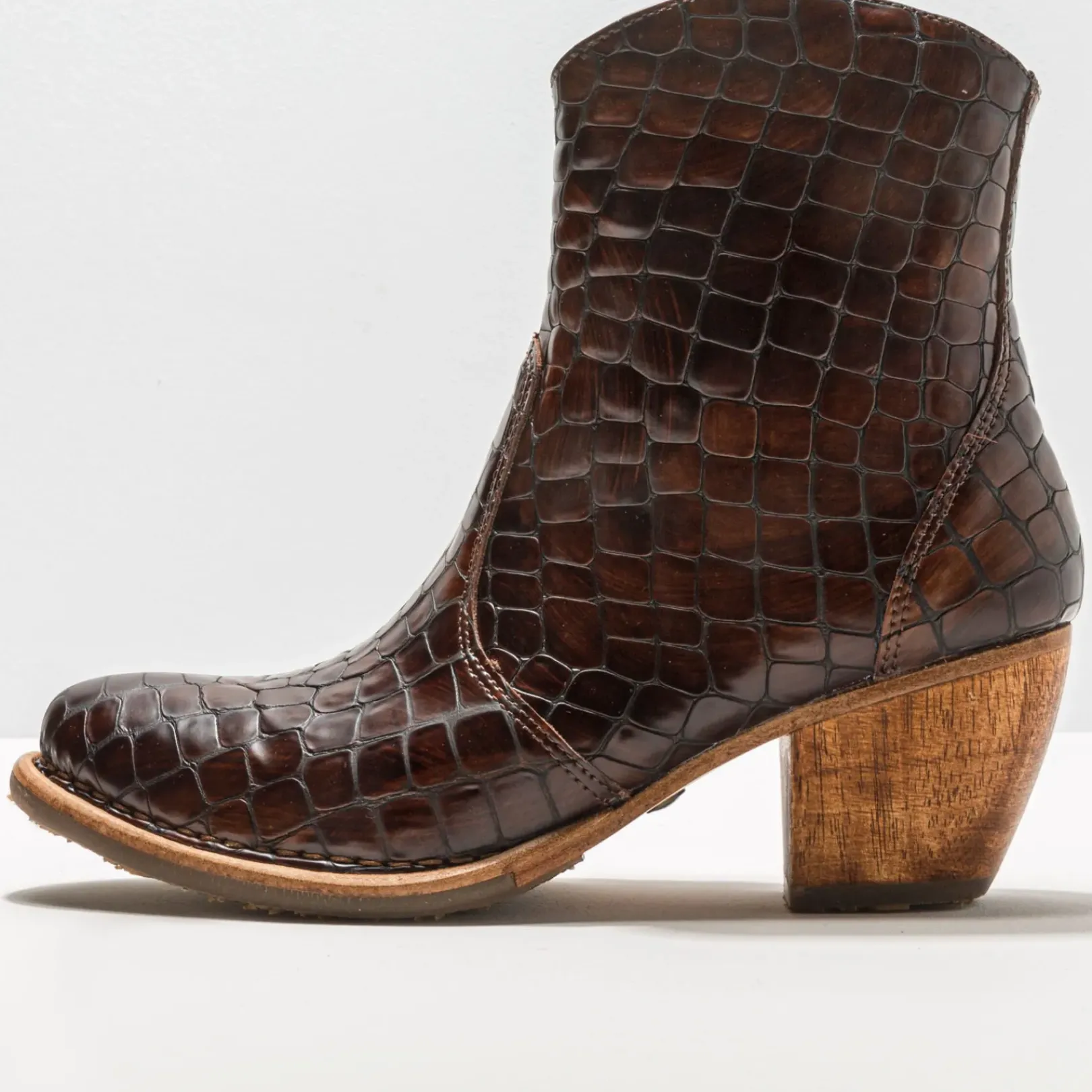 Femme Neosens 3096P Munson