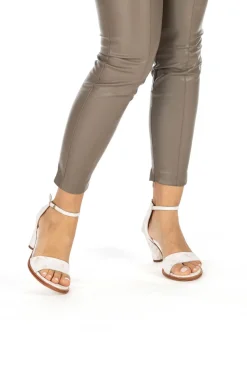 Femme Neosens S990 Montua