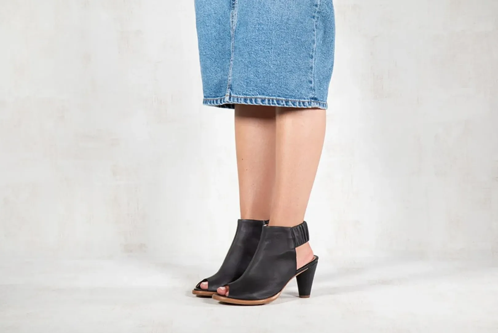 Femme Neosens S997 Montua