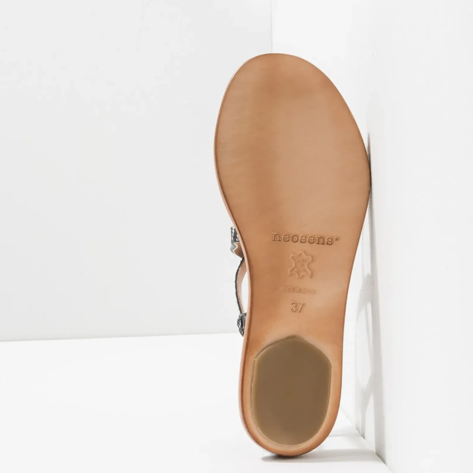 Femme Neosens S946F Aurora